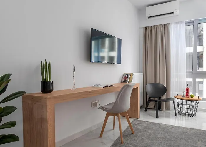Apartamento ιωκα / The Urbitality Project *