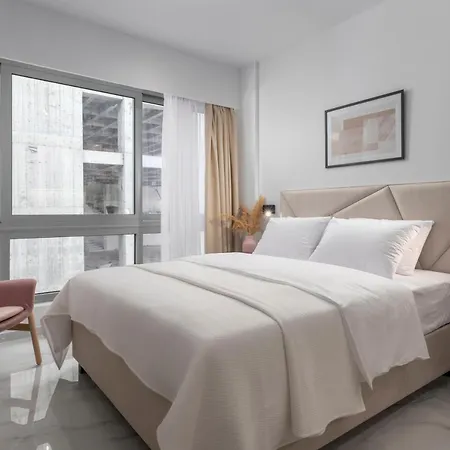 ιωκα / The Urbitality Project Apartment Thessaloniki