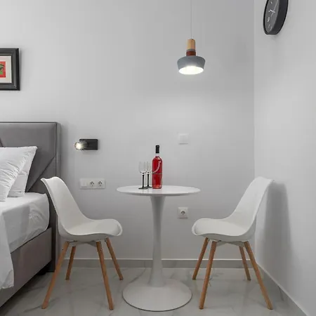 Ioka Salonica - Urban Living In Ladadika